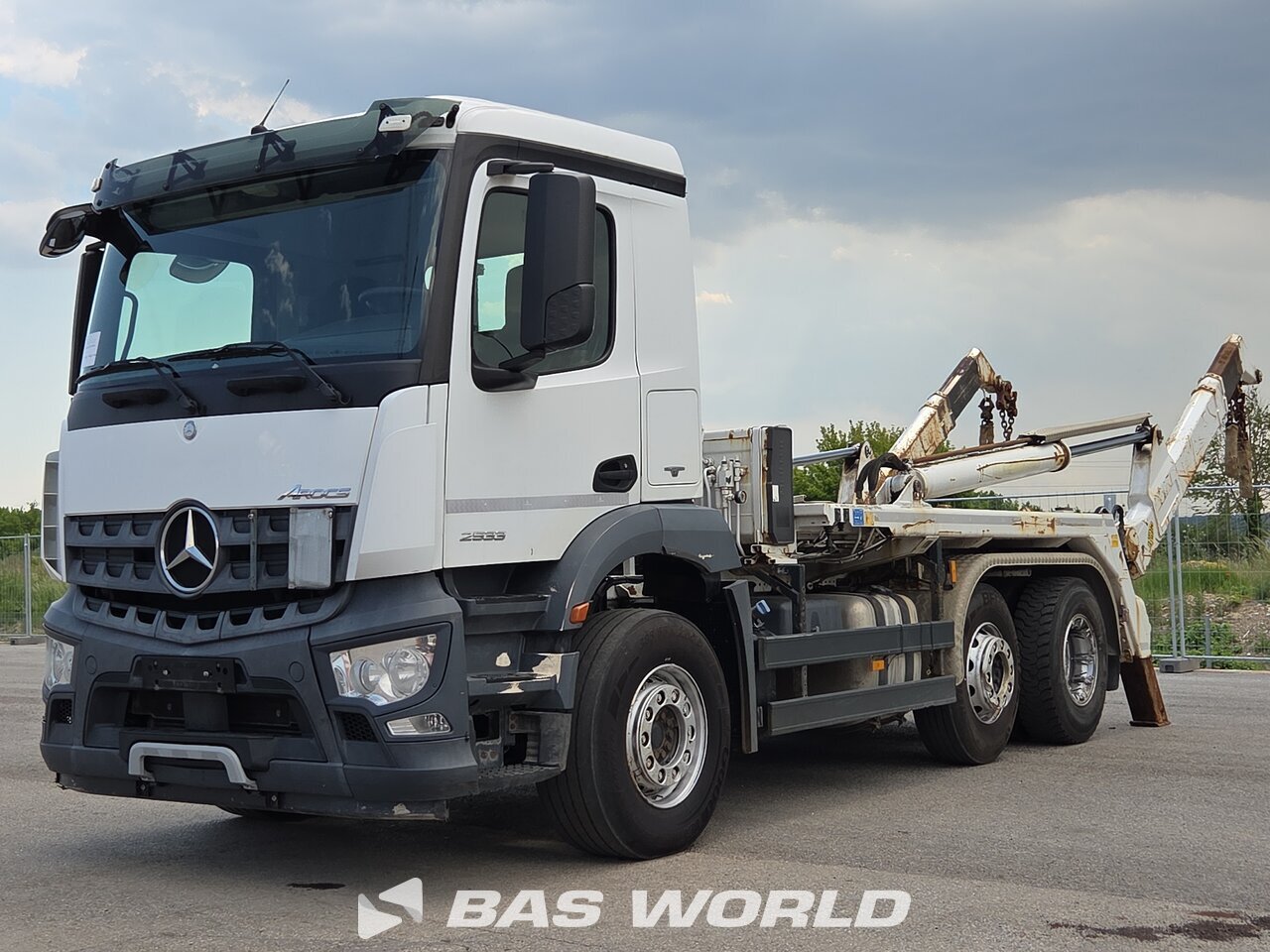 Superstructure : Mercedes Actros 2533 Liftdumper