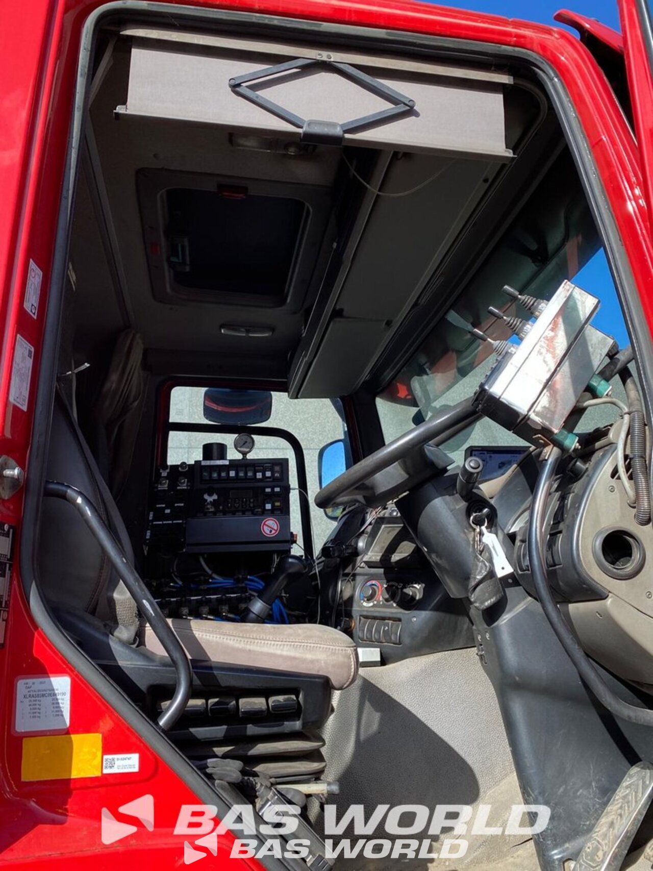 Other : DAF CF85.410 Fejemaskine