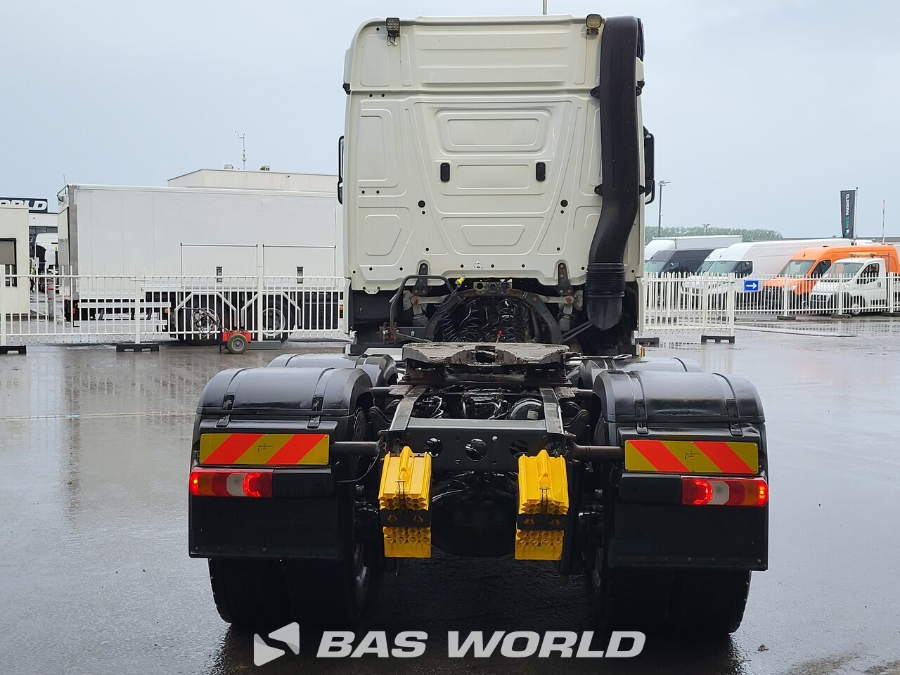 Other : Mercedes Arocs 3358 Тягач