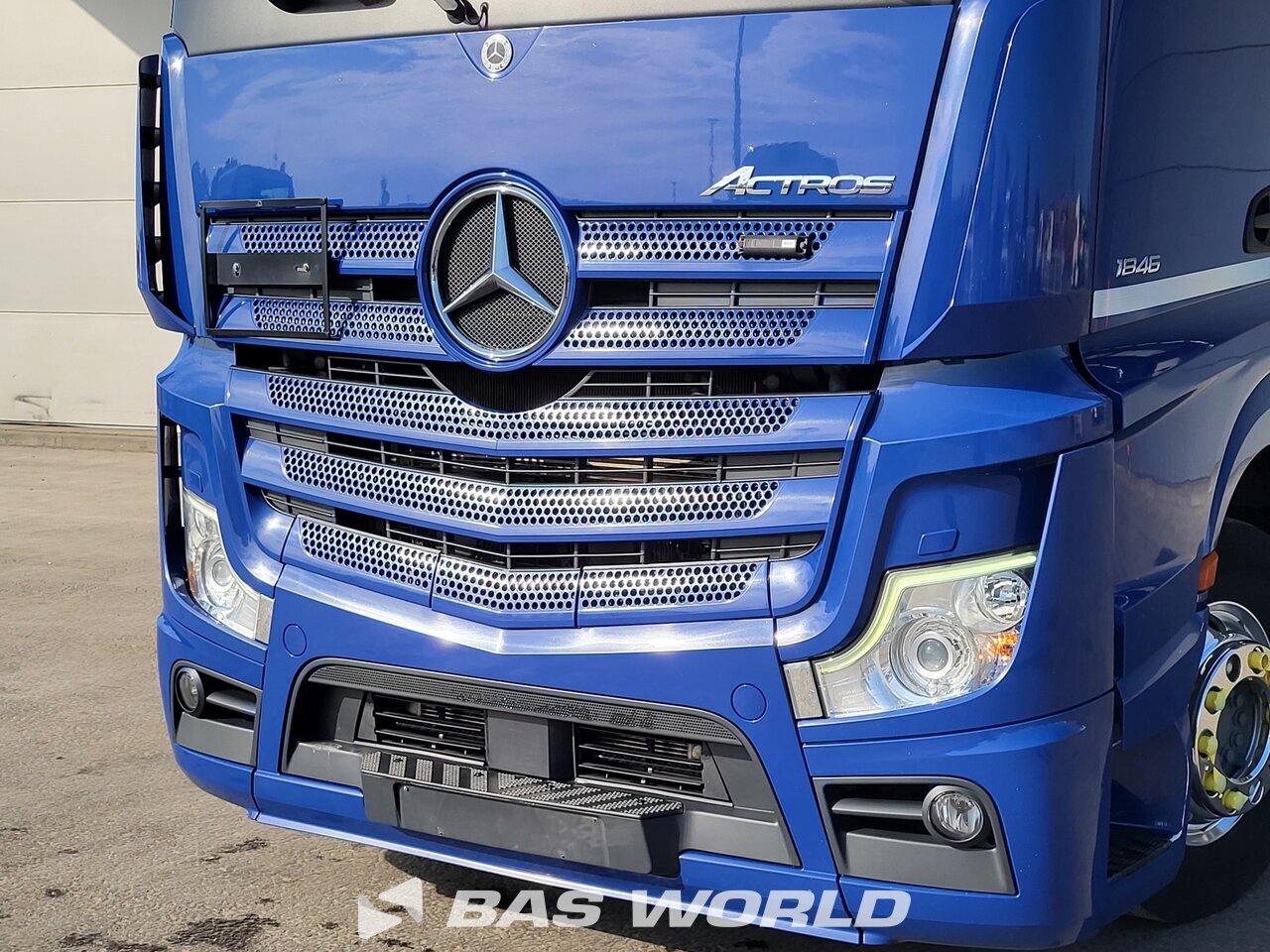 Other : Mercedes Actros 1846 Cap tractor