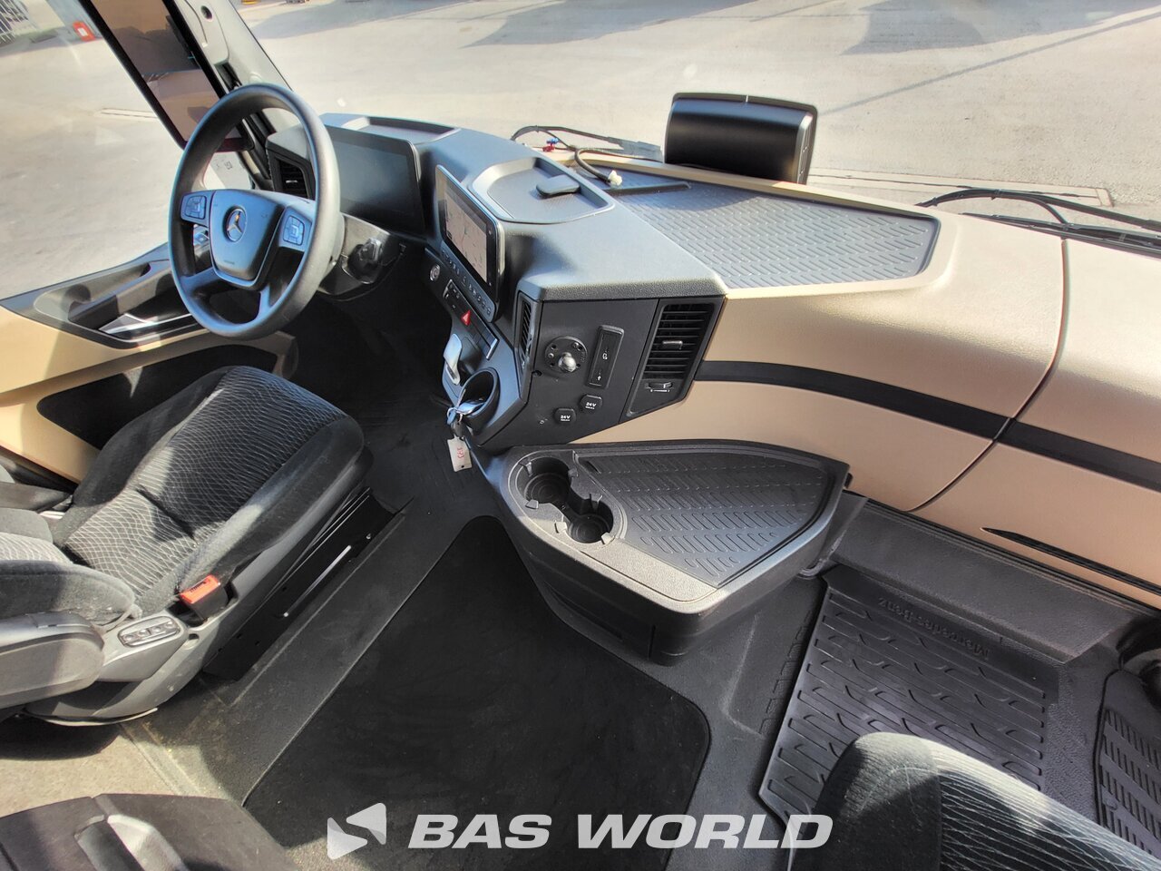 Other : Mercedes Actros 1846 Cap tractor