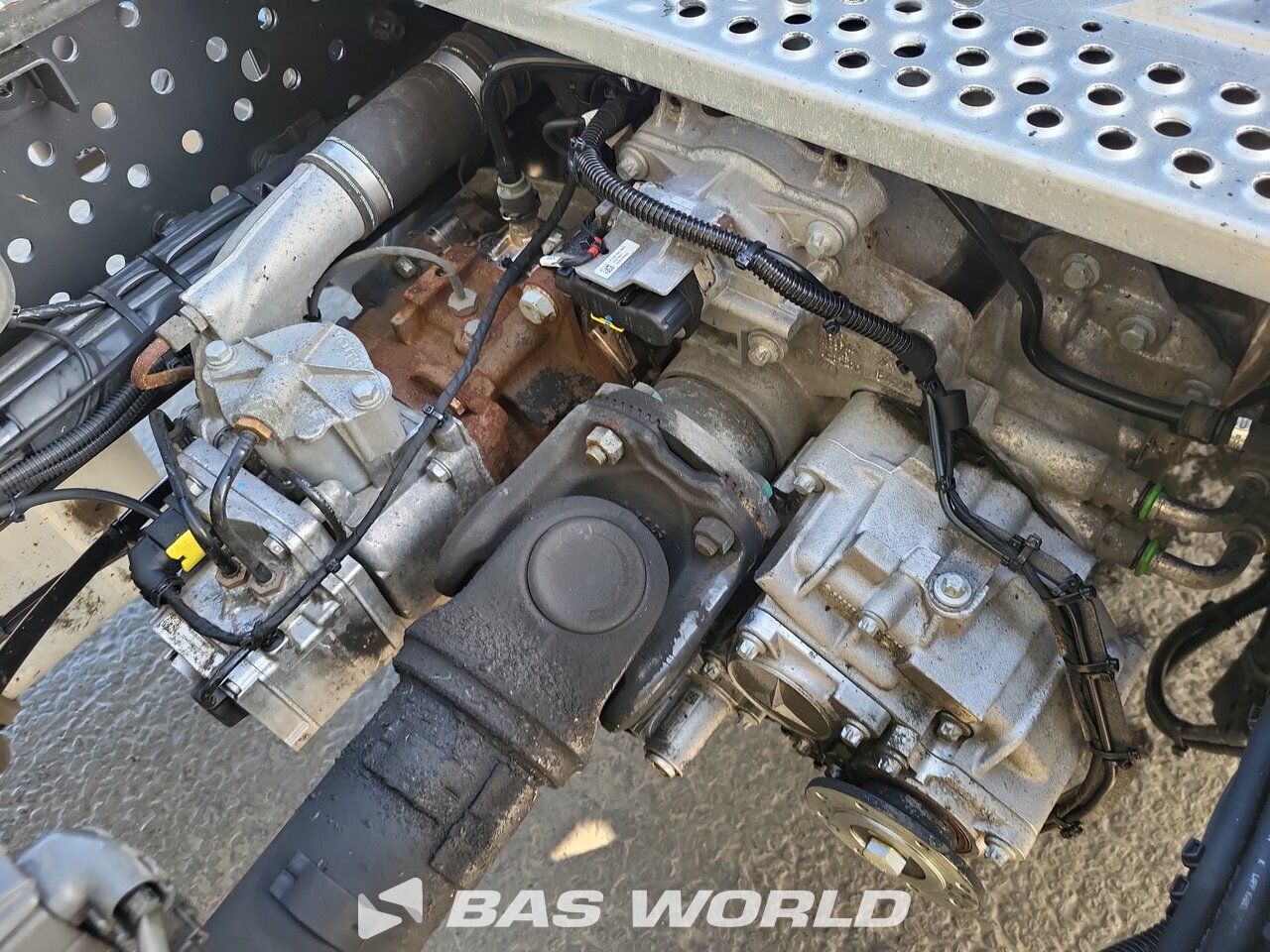 Other : Mercedes Actros 1846 Cap tractor