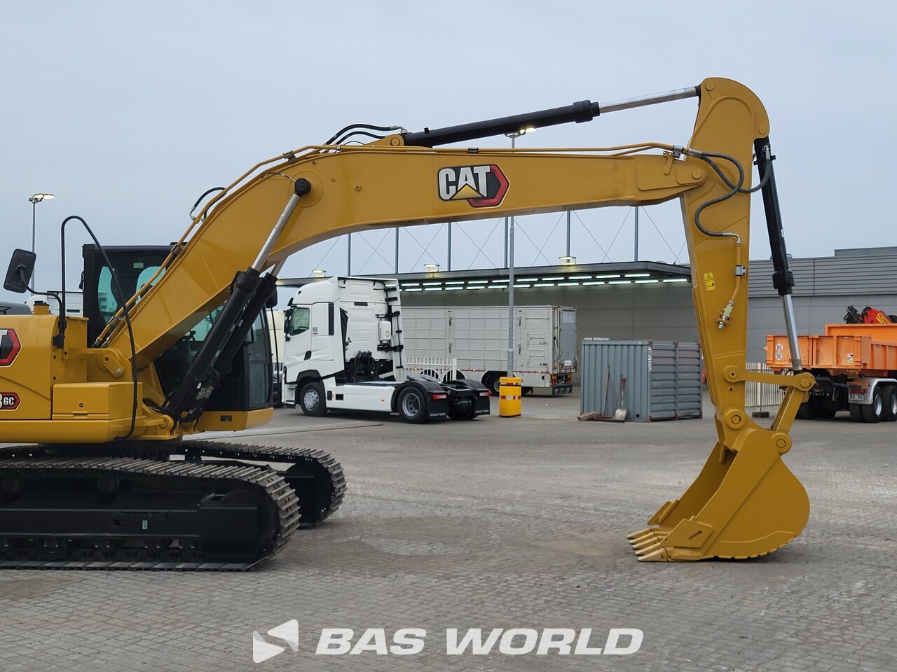 Other : Caterpillar 320 D3 GC حفارة مجنزرة