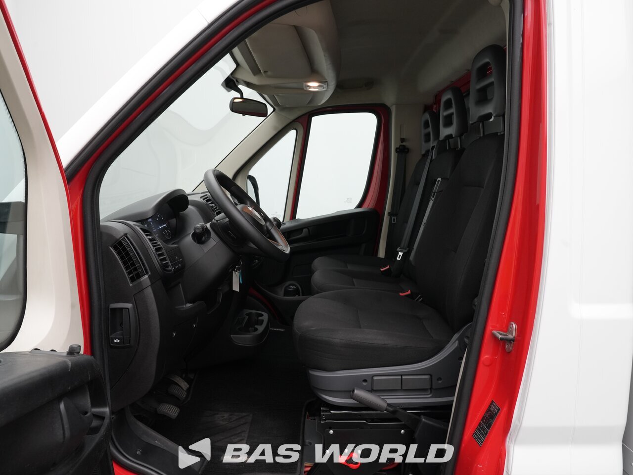 Other : Fiat Ducato 140pk Lastbiler med lukket kasse