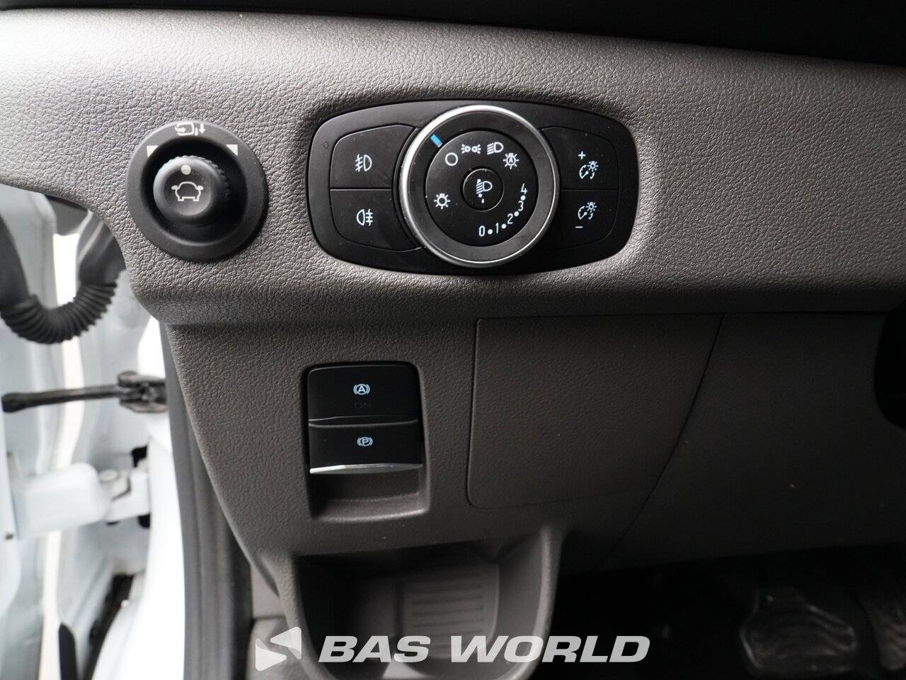 Other : Ford e-Transit 184pk Furgonetka