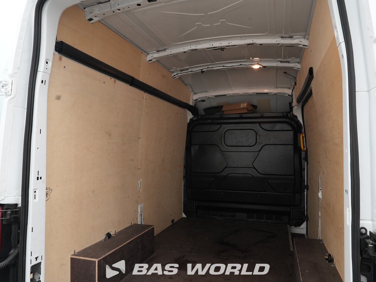 Other : Ford e-Transit 184pk Furgonetka