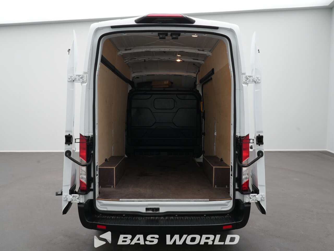 Other : Ford e-Transit 184pk Furgonetka