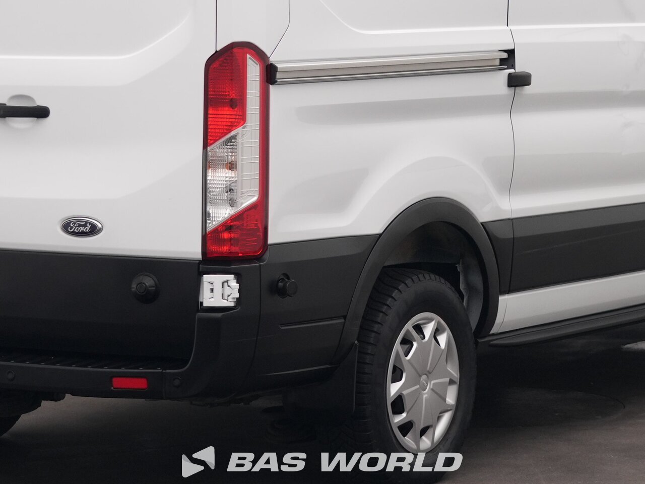Other : Ford e-Transit 184pk Furgonetka
