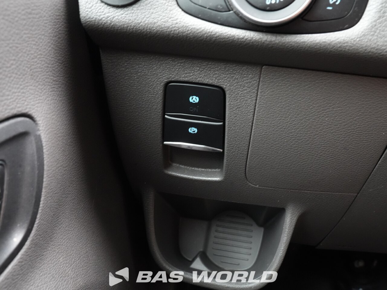 Other : Ford e-Transit 184pk Gesloten bestelwagen