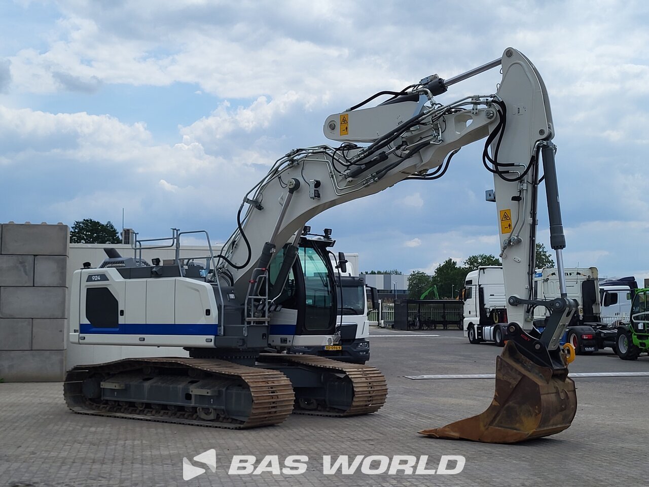 Other : Liebherr R924 LC Bageri gusjeničari