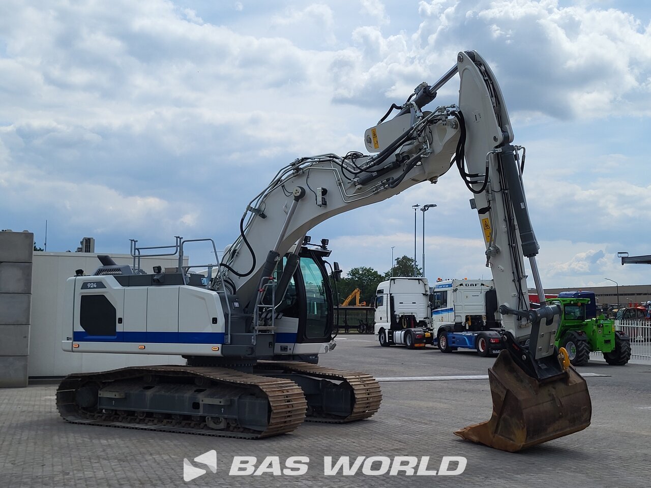 Other : Liebherr R924 LC Bageri gusjeničari