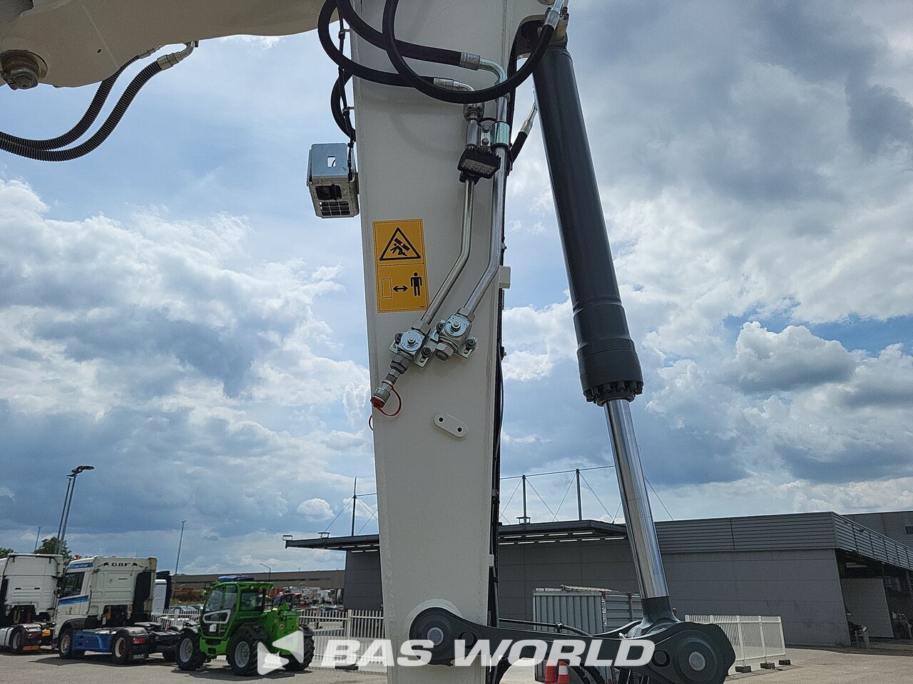 Other : Liebherr R924 LC Bageri gusjeničari