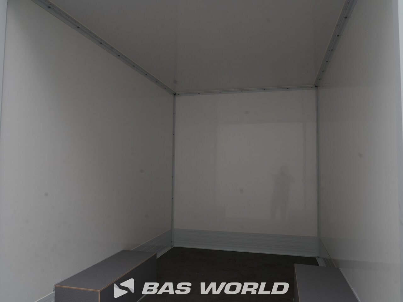 Other : Renault Trafic 150pk صندوق مغلق