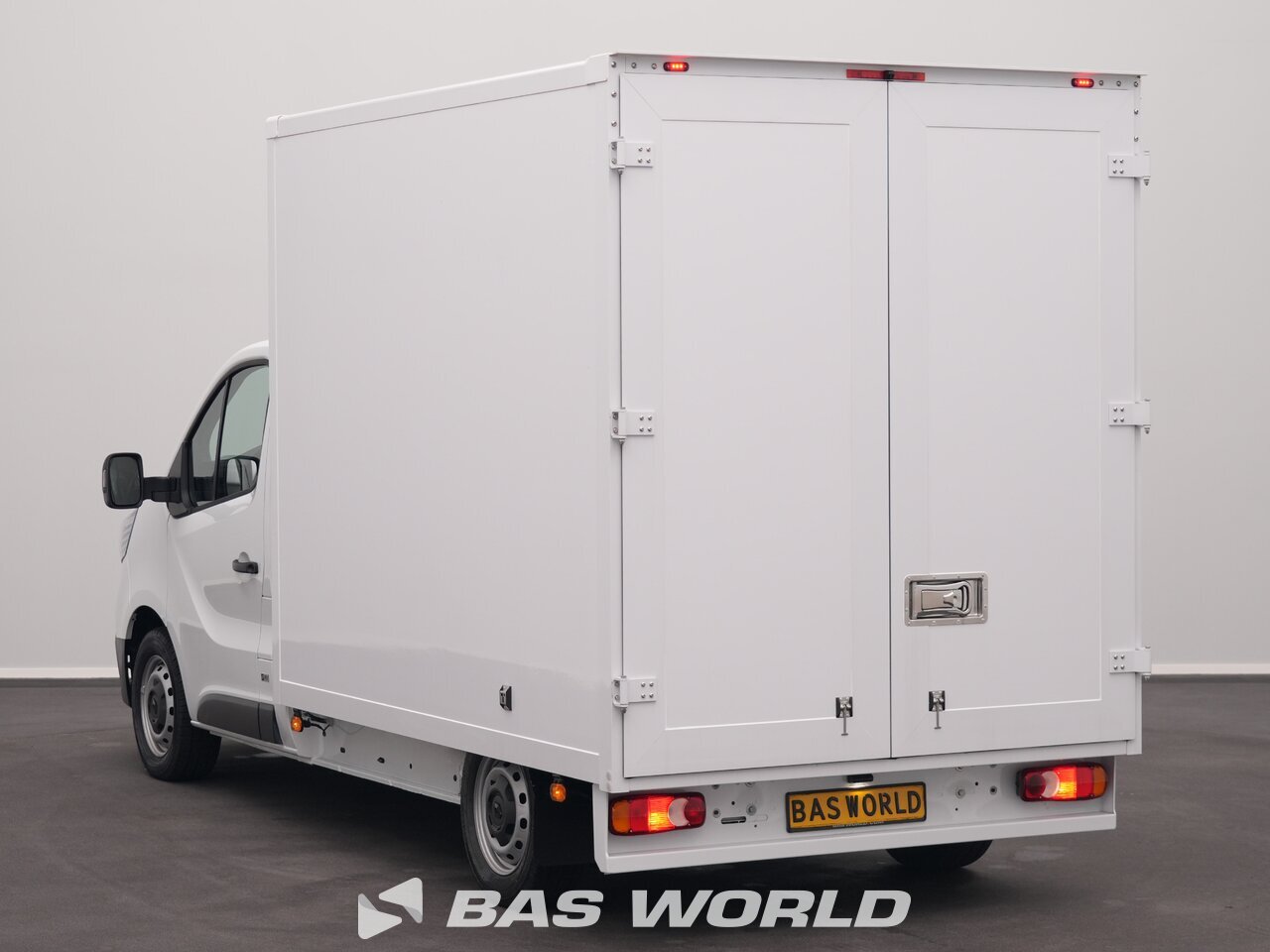 Other : Renault Trafic 150pk صندوق مغلق
