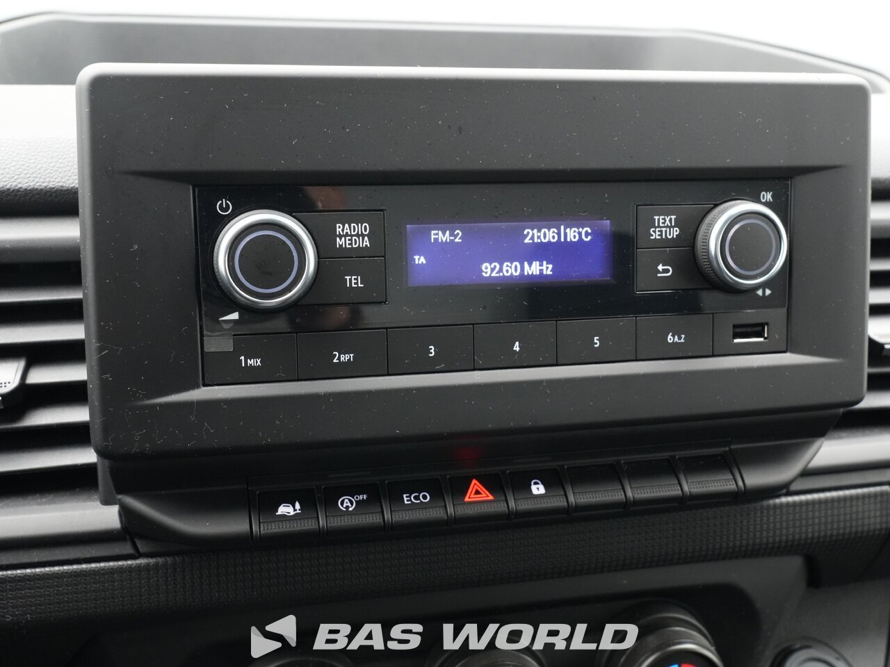 Other : Renault Trafic 150pk صندوق مغلق