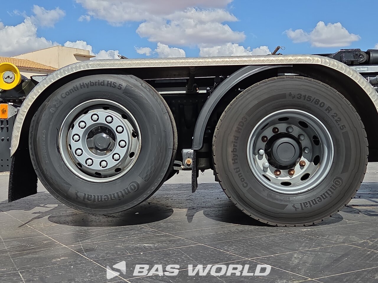 Other : Renault T 480 грузовик с крюковым погрузчиком