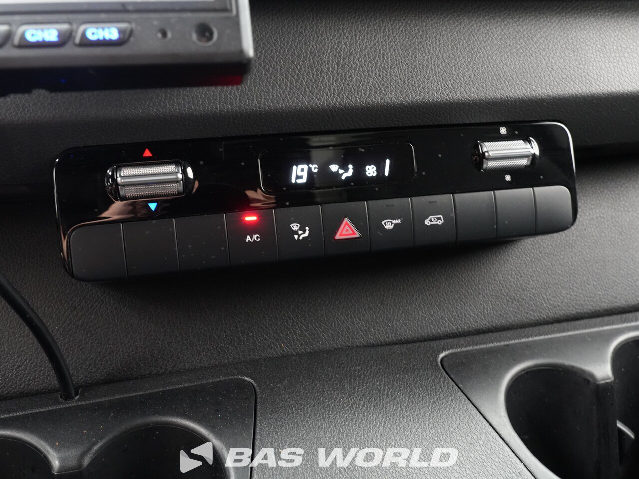 Other : Mercedes Sprinter 311 CDI شاحنة خفيفة بصندوق مغلق