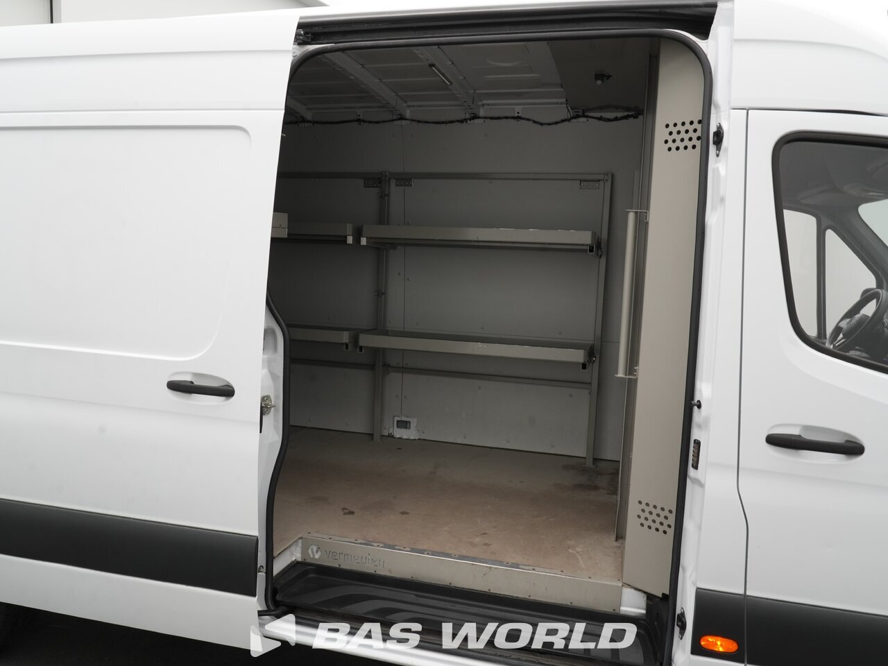 Other : Mercedes Sprinter 311 CDI شاحنة خفيفة بصندوق مغلق