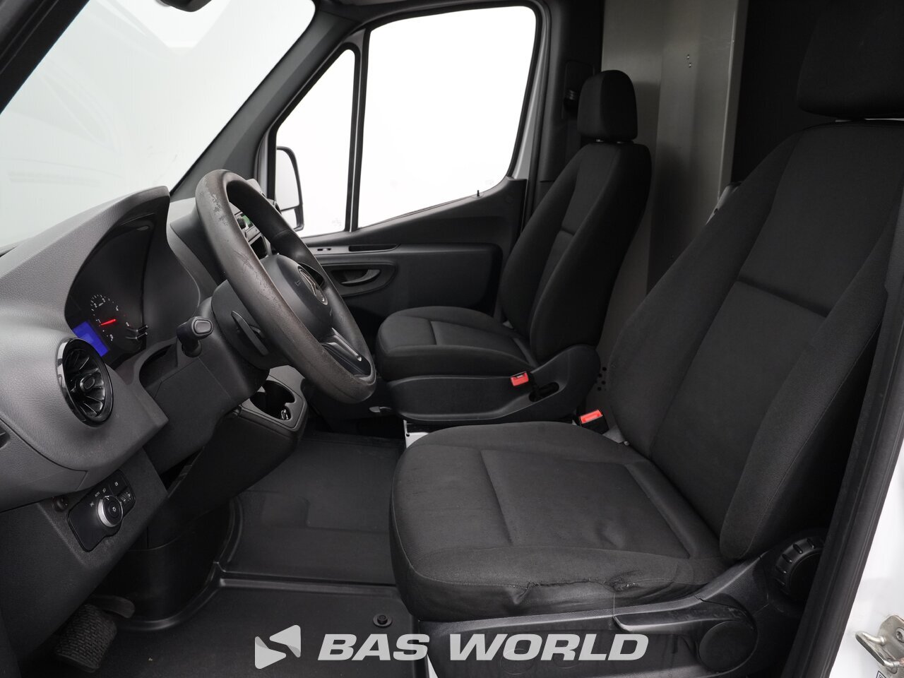 Other : Mercedes Sprinter 311 CDI شاحنة خفيفة بصندوق مغلق