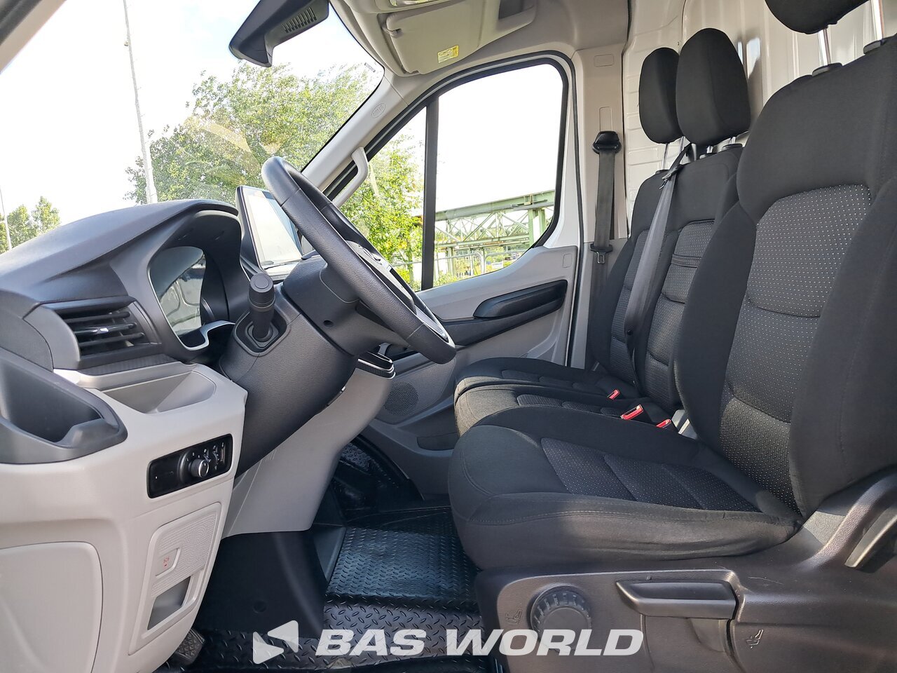 Other : Maxus Deliver 9 Suljettu pakettiauto
