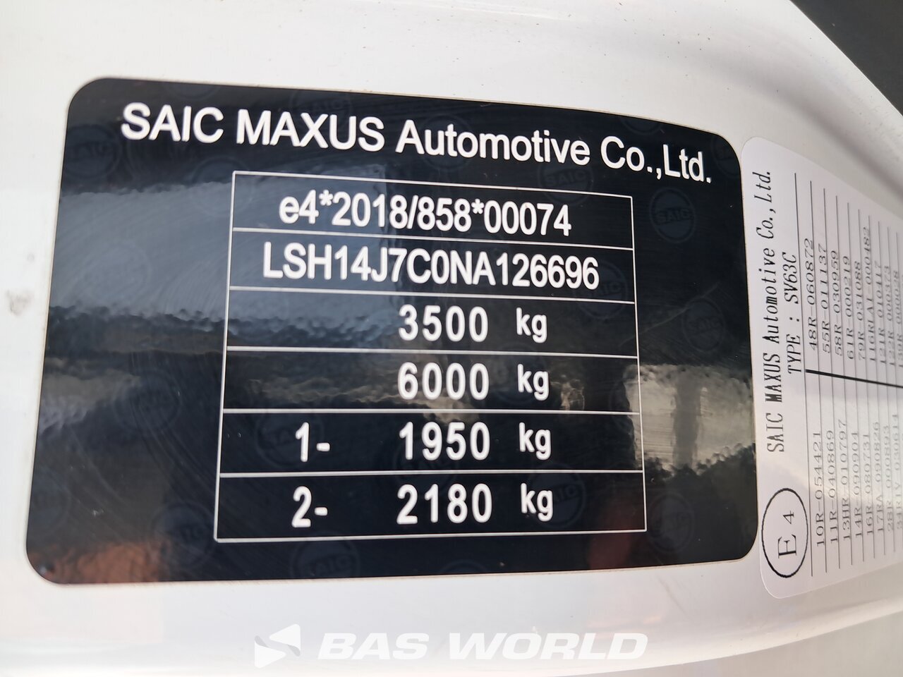 Other : Maxus Closed box van