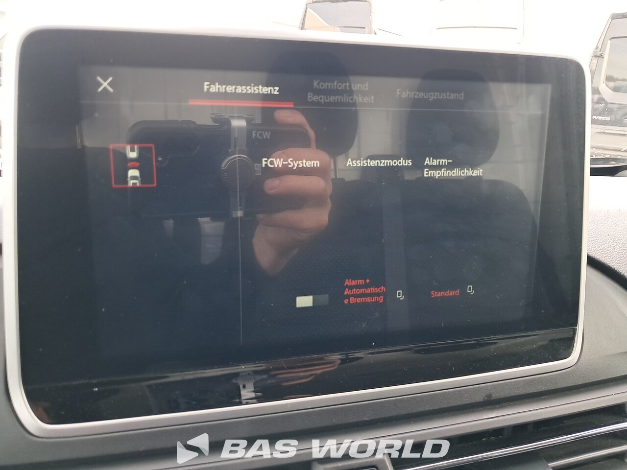 Other : Maxus Closed box van