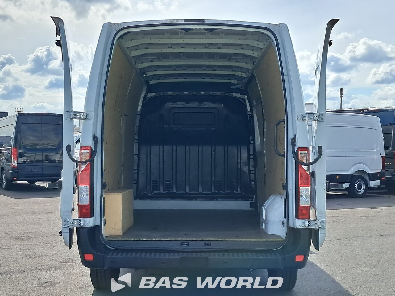 Other : Renault Master 135PK Затворен ван