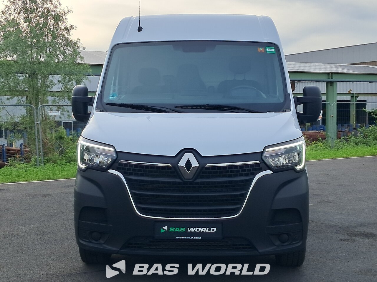 Other : Renault Master 135PK Closed box van