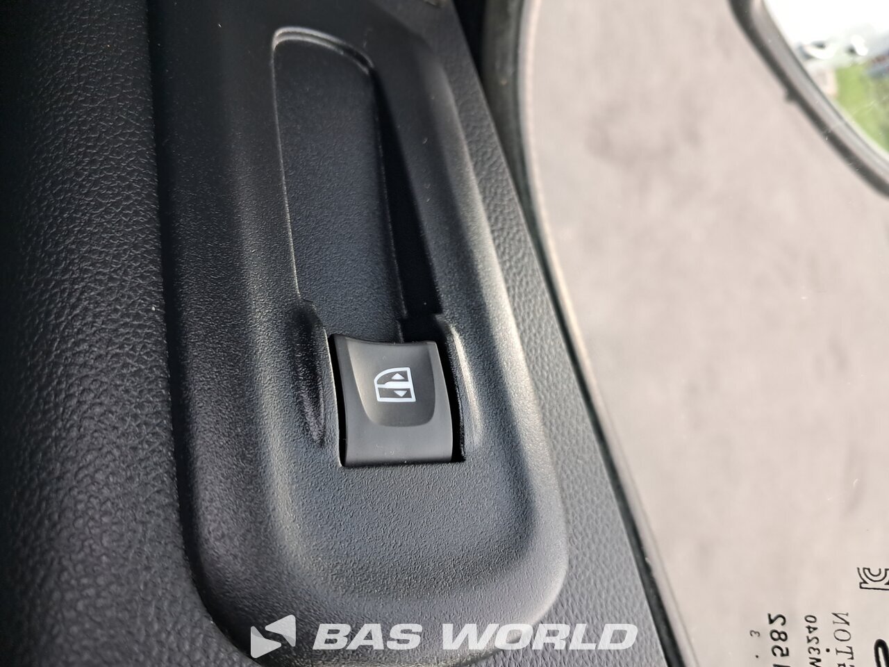 Other : Renault Master 135PK Closed box van