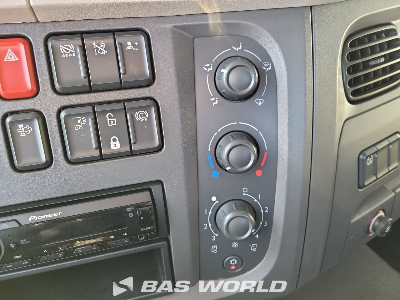 Other : DAF LF 230 Bärgningsbil