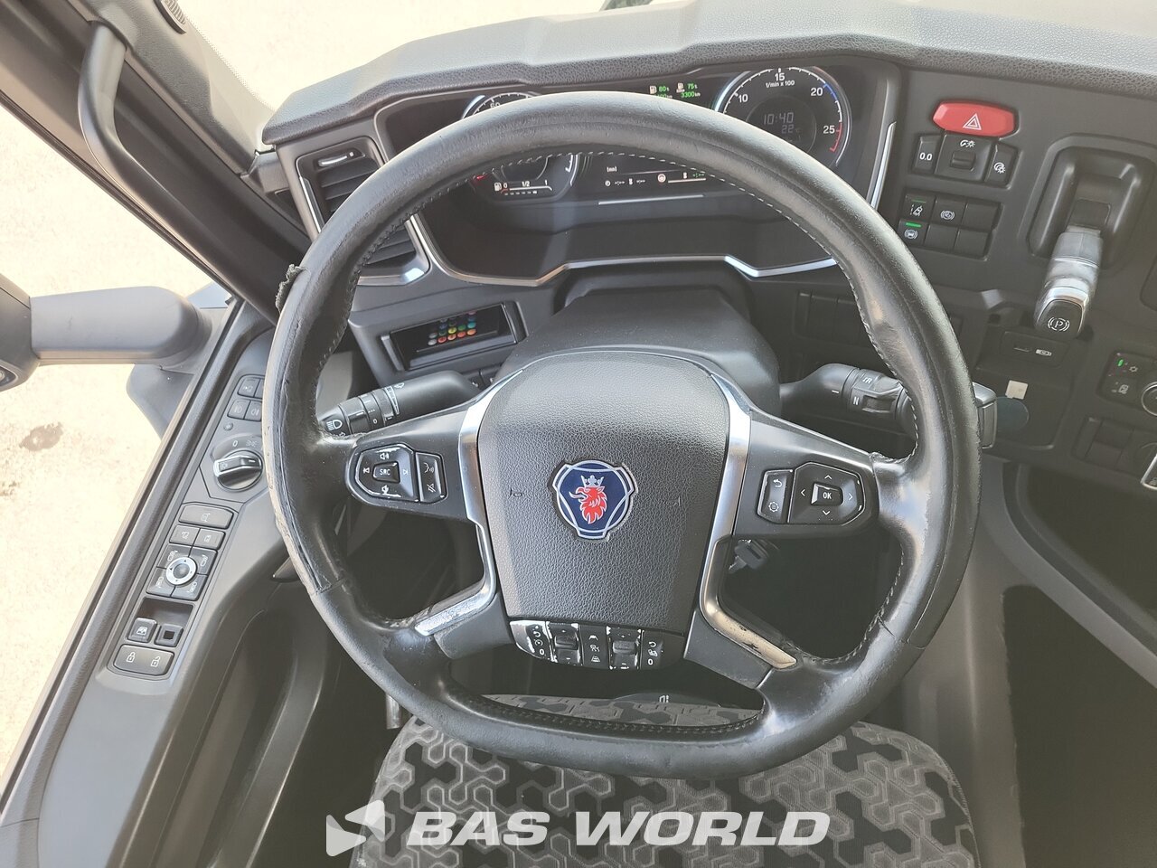 Other : Scania R450 tegljač