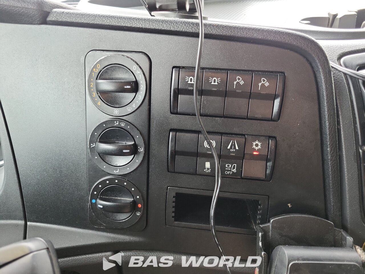 Other : Mercedes Atego 1221 Abschlepp-Fahrzeug