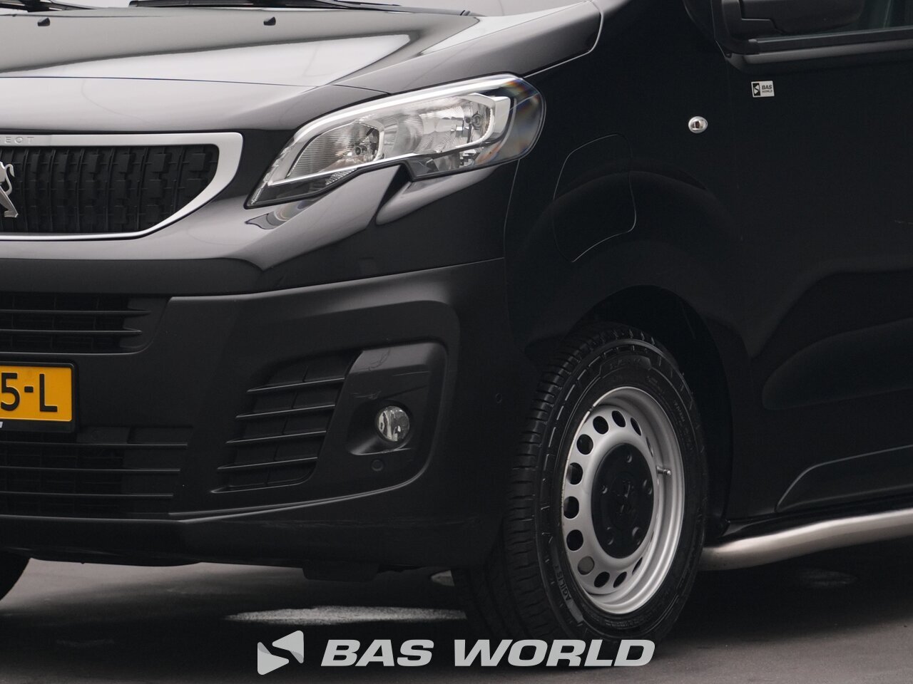 Other : Peugeot e-Expert شاحنة خفيفة بصندوق مغلق