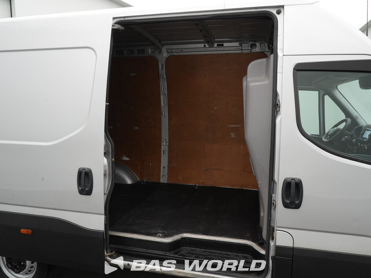 Other : Iveco Daily 35S14 Затворен ван