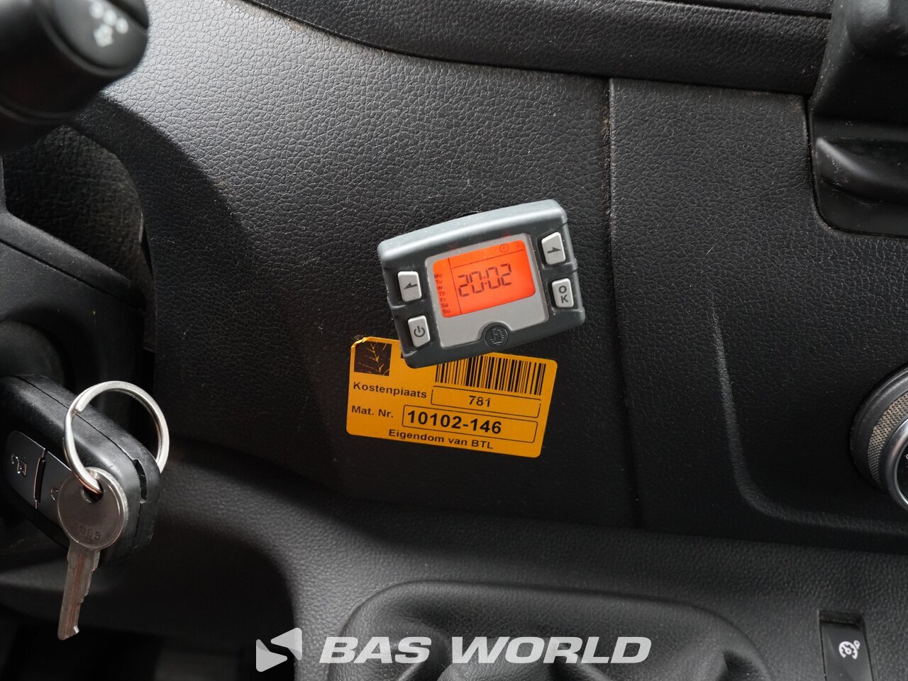 Other : Renault مفتوح