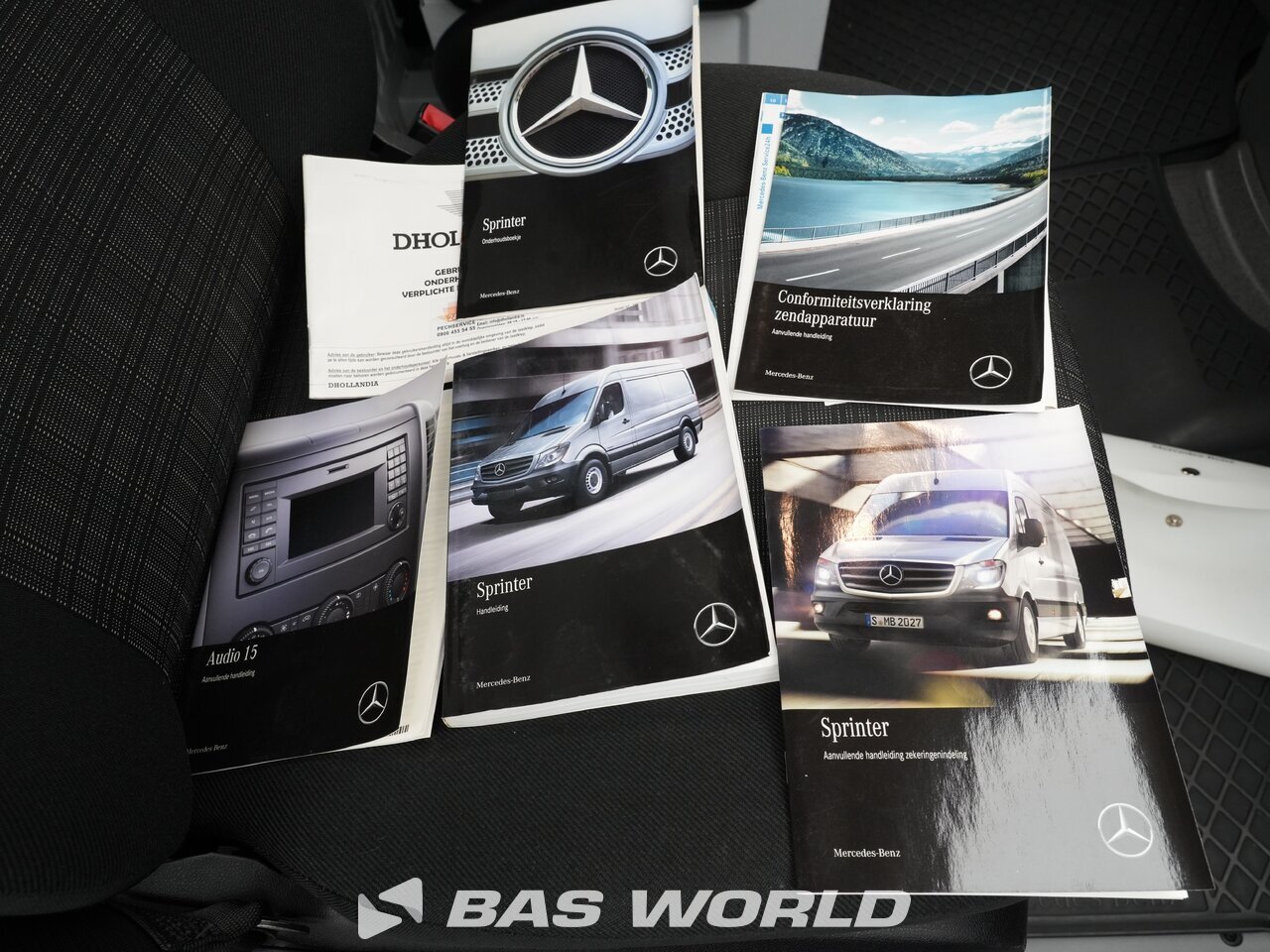 Other : Mercedes Sprinter 311 CDI Stängda lastbilskarosser