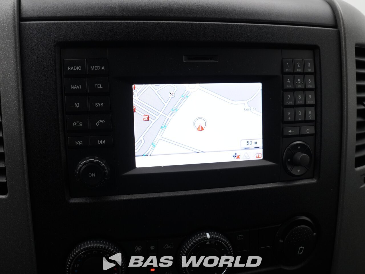 Other : Mercedes Sprinter 311 CDI Stängda lastbilskarosser