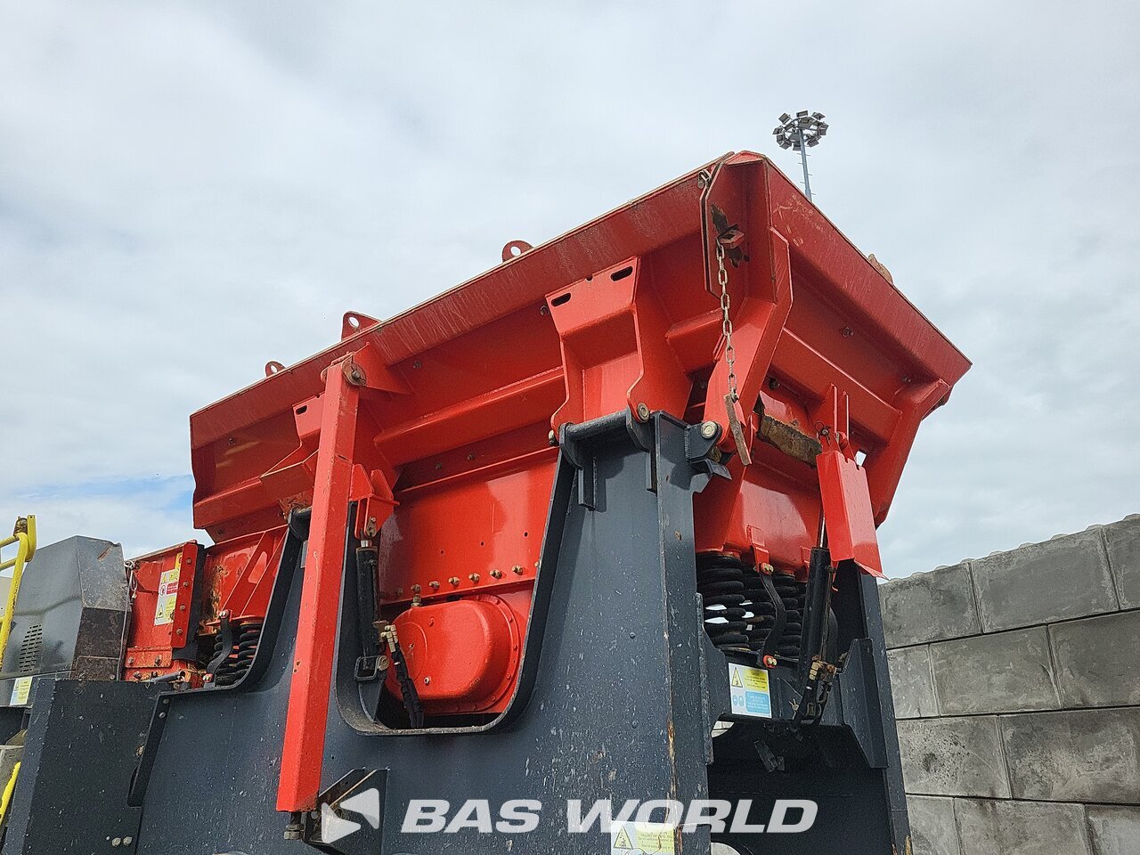 Other : Sandvik QJ241 Murskain