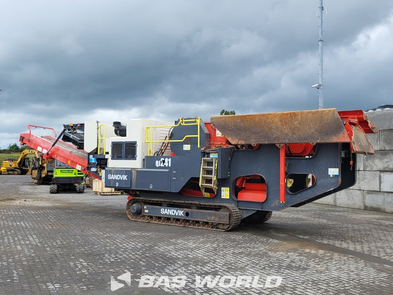 Other : Sandvik QJ241 Murskain