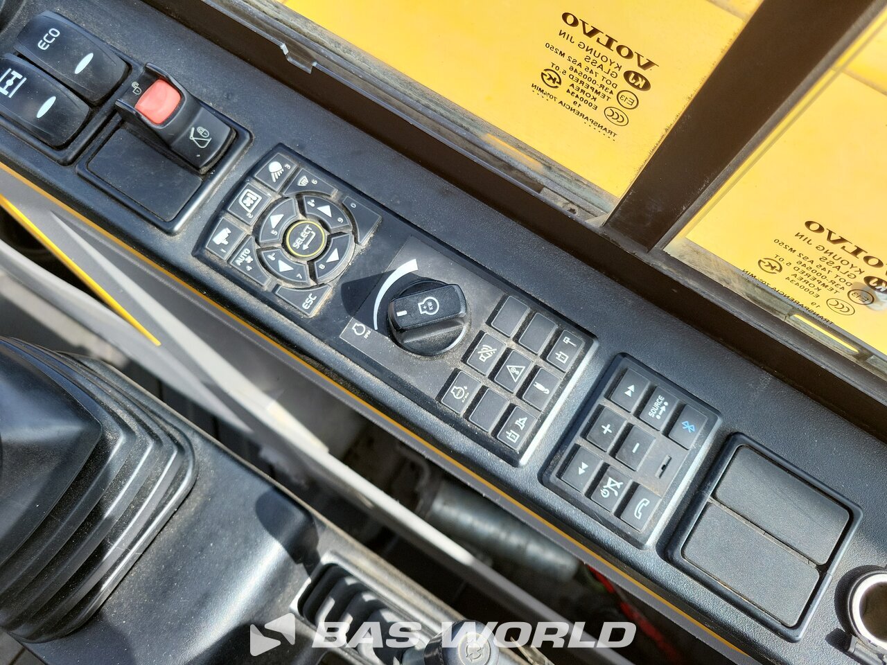 Other : Volvo EW60 E Excavator cu roți