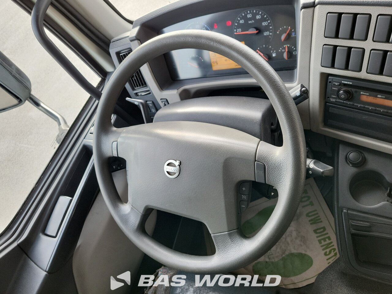 Other : Volvo FL 210 Box body truck