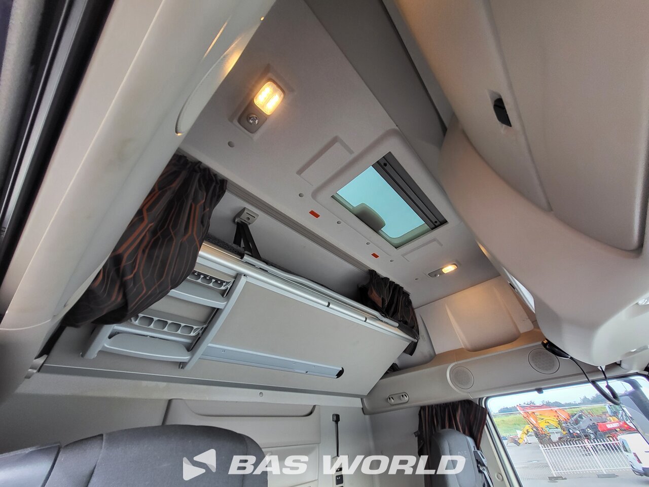 Other : DAF XF 530 وحدات الجر