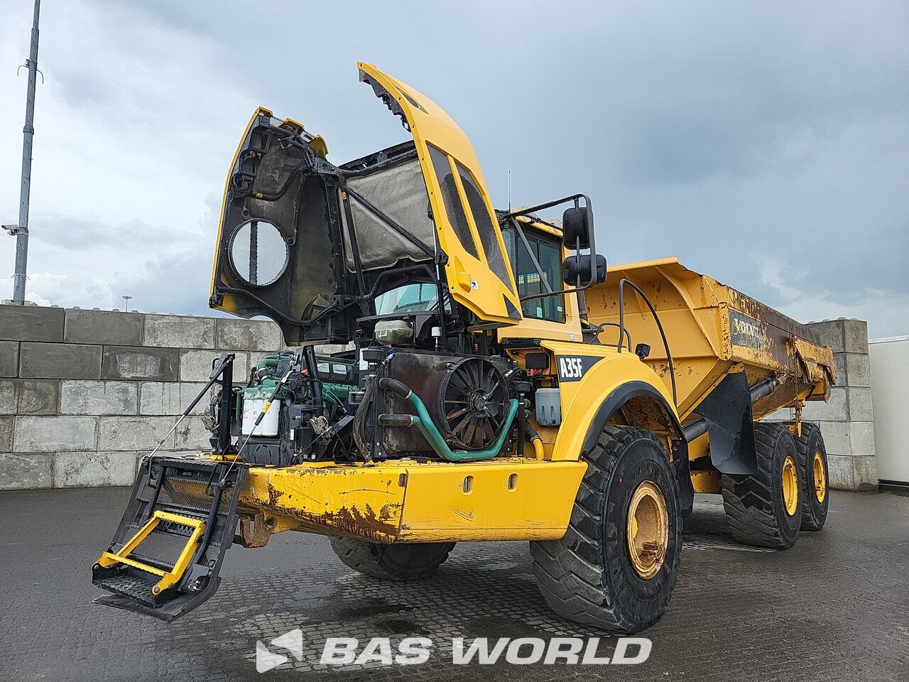 Other : Volvo A35 F قلابة مفصلية