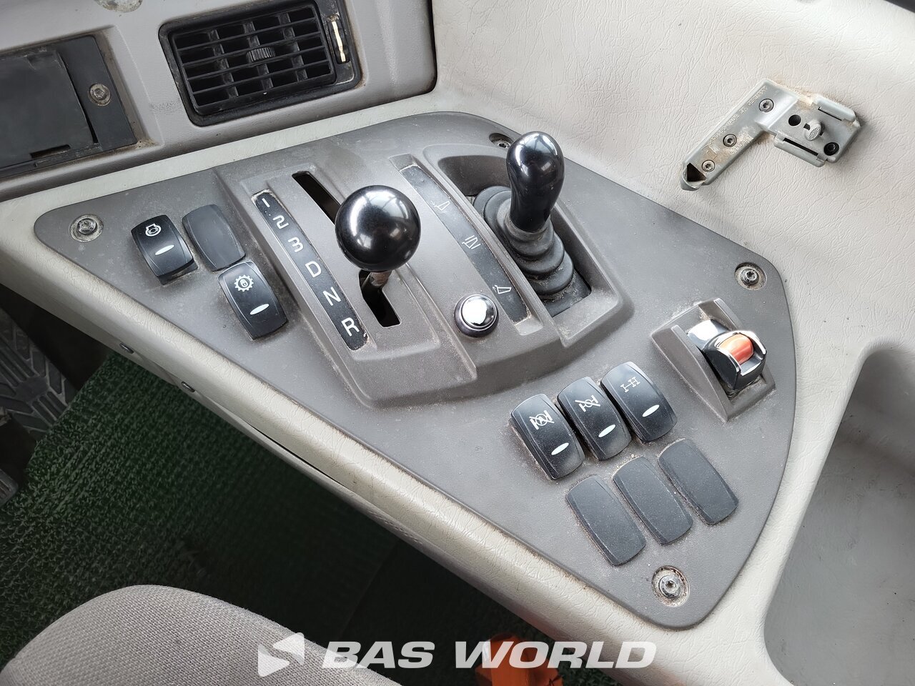 Other : Volvo A35 F قلابة مفصلية
