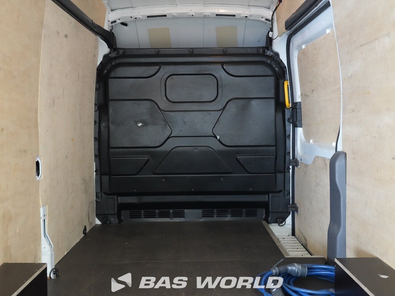 Other : Ford e-Transit 184pk Fourgon utilitaire
