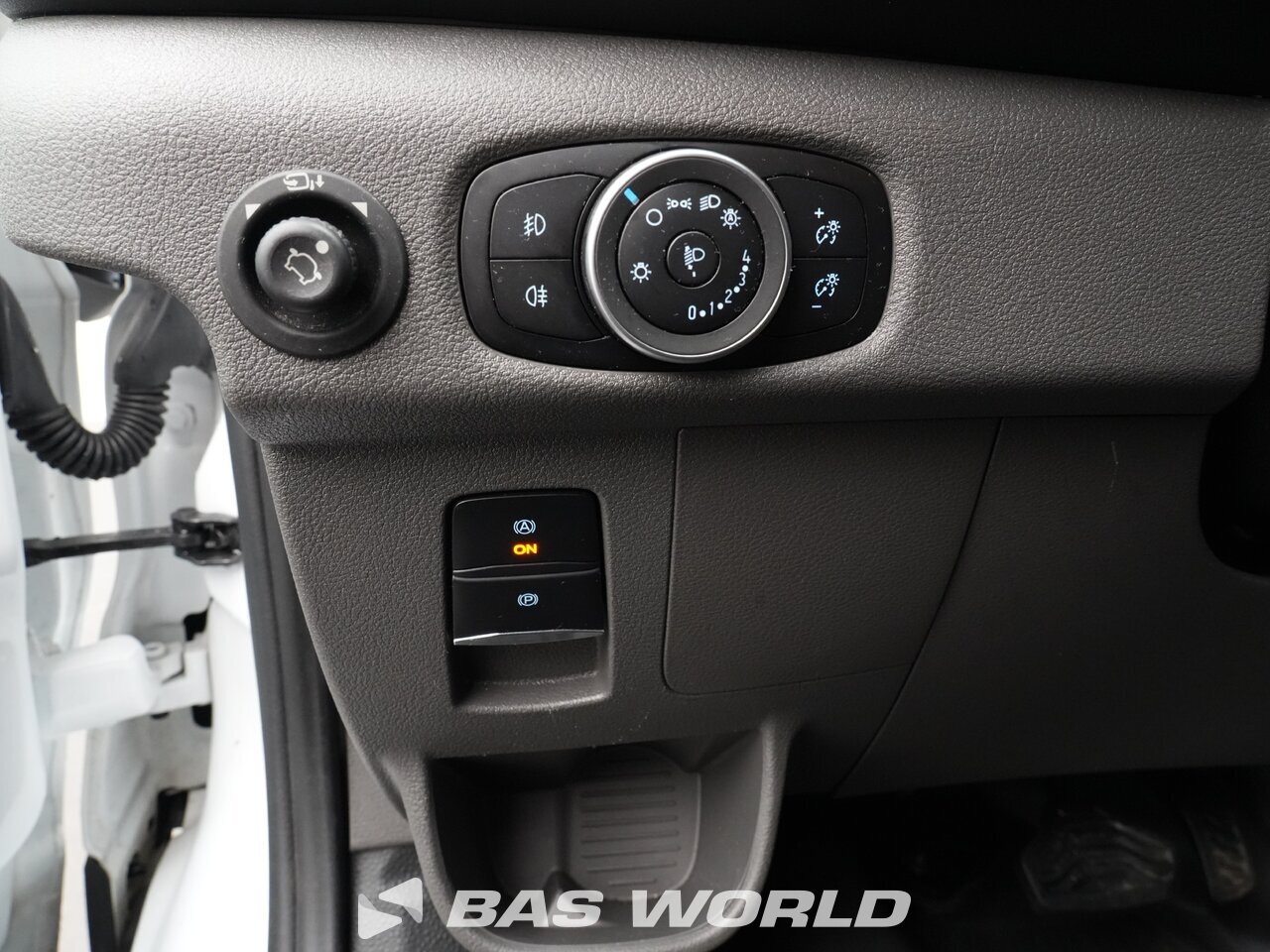 Other : Ford e-Transit 184pk Fourgon utilitaire