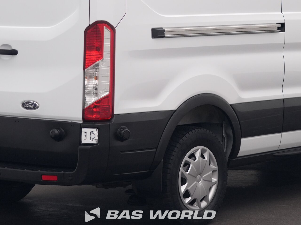 Other : Ford e-Transit 184pk Fourgon utilitaire