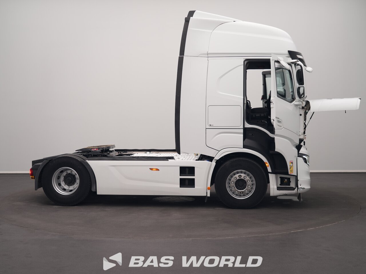 Other : Iveco S-Way 510 Tractor Unit