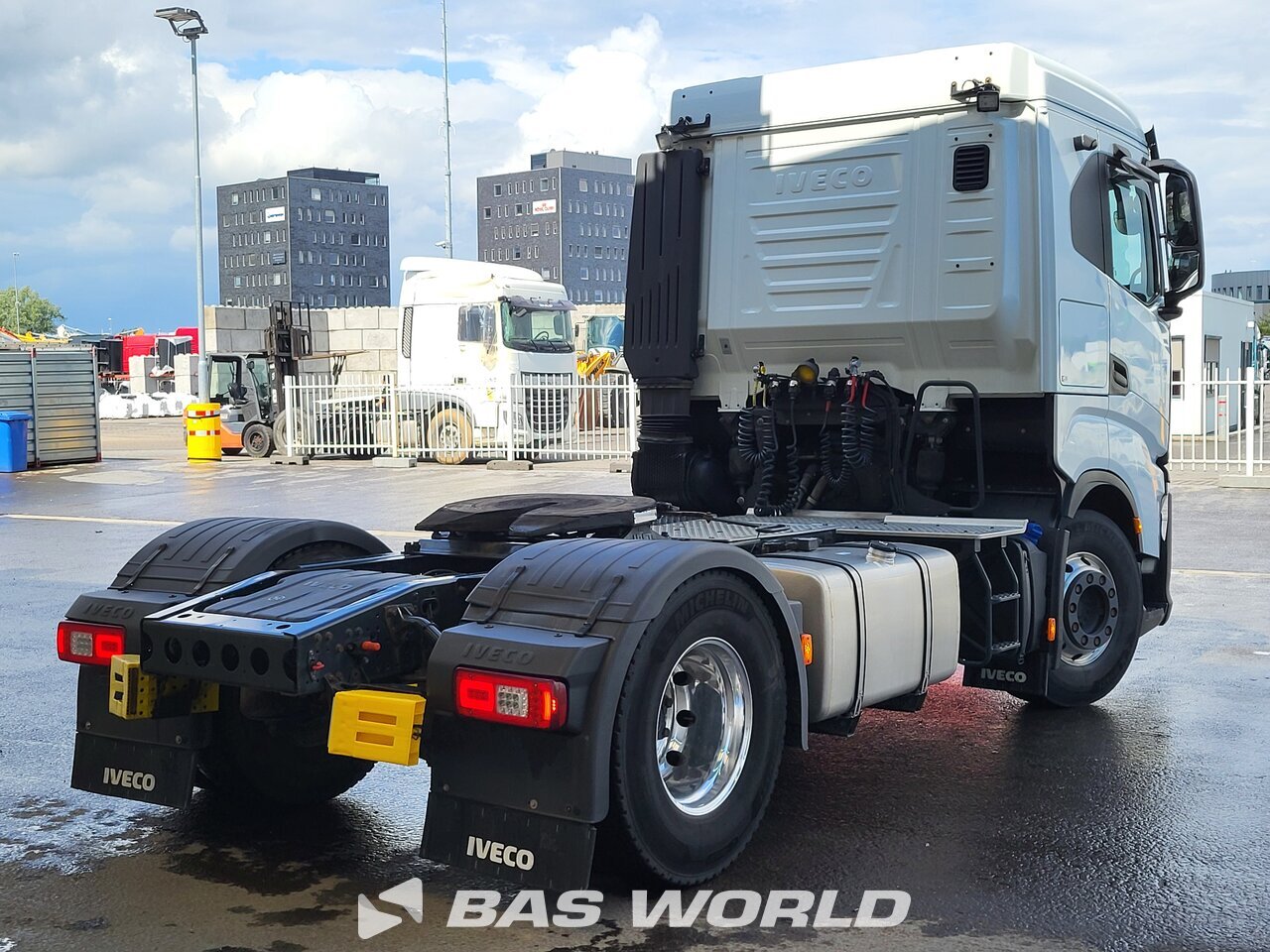 Other : Iveco S-Way 490 Tractor Unit