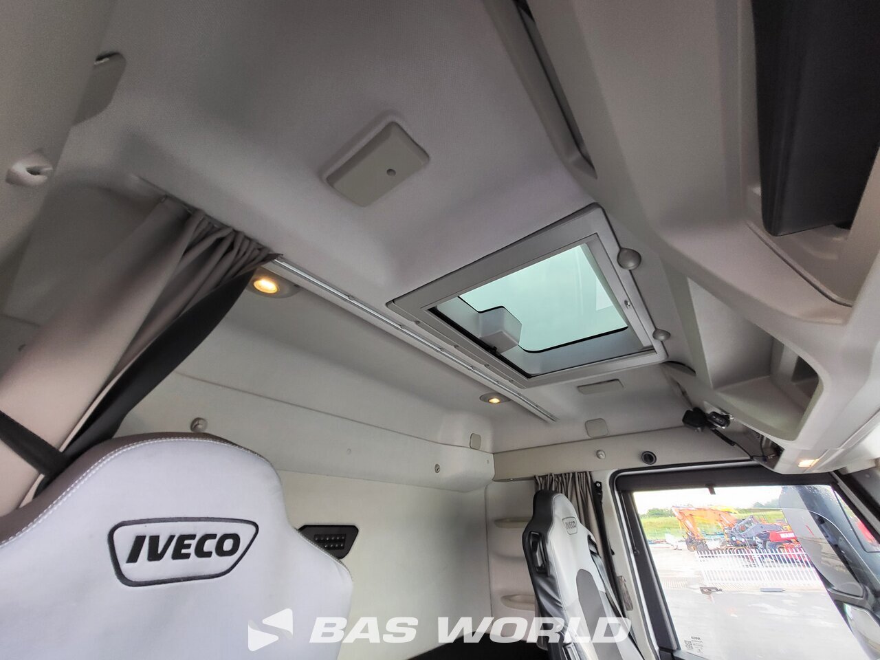 Other : Iveco S-Way 490 Tractor Unit